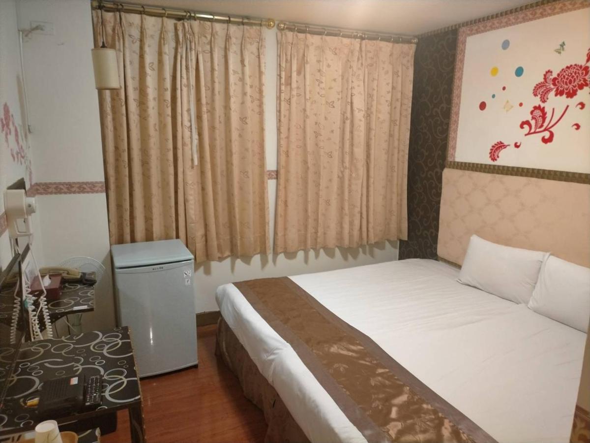 Taichung Hall Aparthotel Buitenkant foto